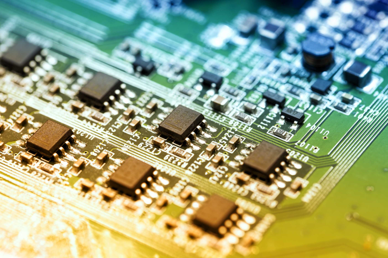 在电子产品的制作过程中，印刷电路板（PCB）的设计至关重要。本文将从多个维度分析PCB设计的重要性和常见误区，并结合实际案例进行深度剖析。